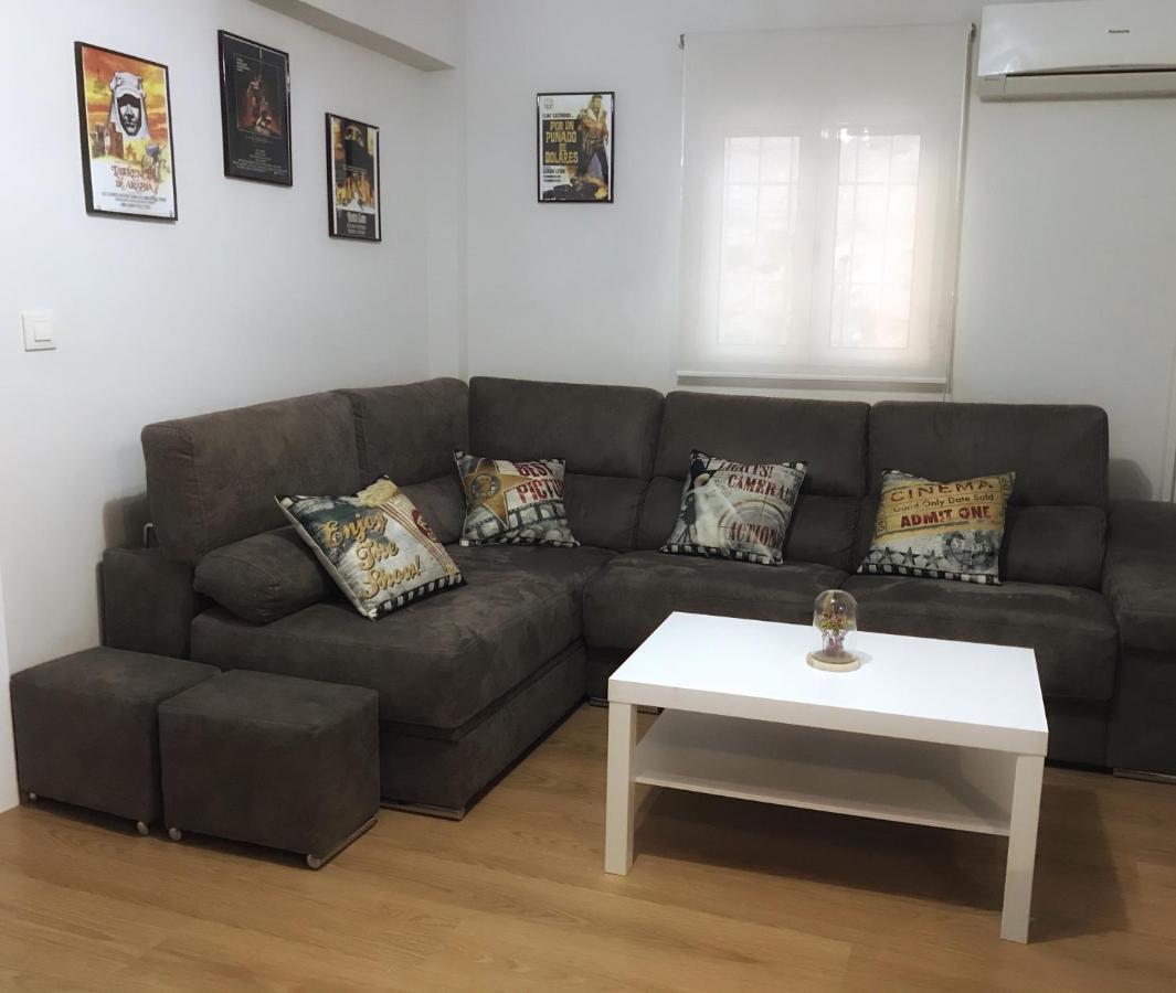 Apartamento Con Parking Gratis En El Centro, 2 Dormitorios 阿尔梅里亚 外观 照片