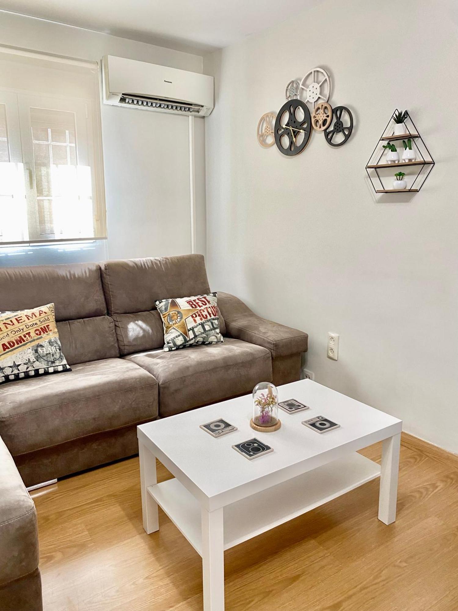 Apartamento Con Parking Gratis En El Centro, 2 Dormitorios 阿尔梅里亚 外观 照片